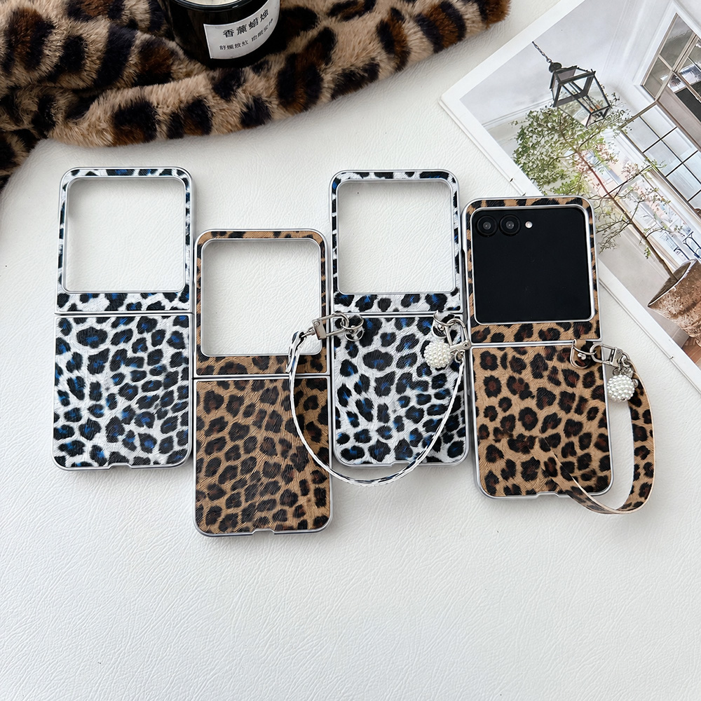 Tablet Accessories Aesthetic - Leopard Print Folding Flip Phone Case